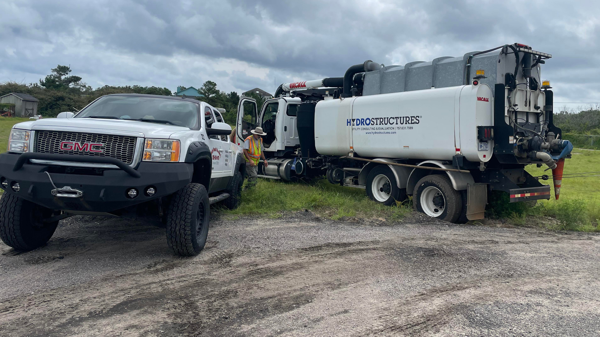 Truck stuck in Currituck towing service